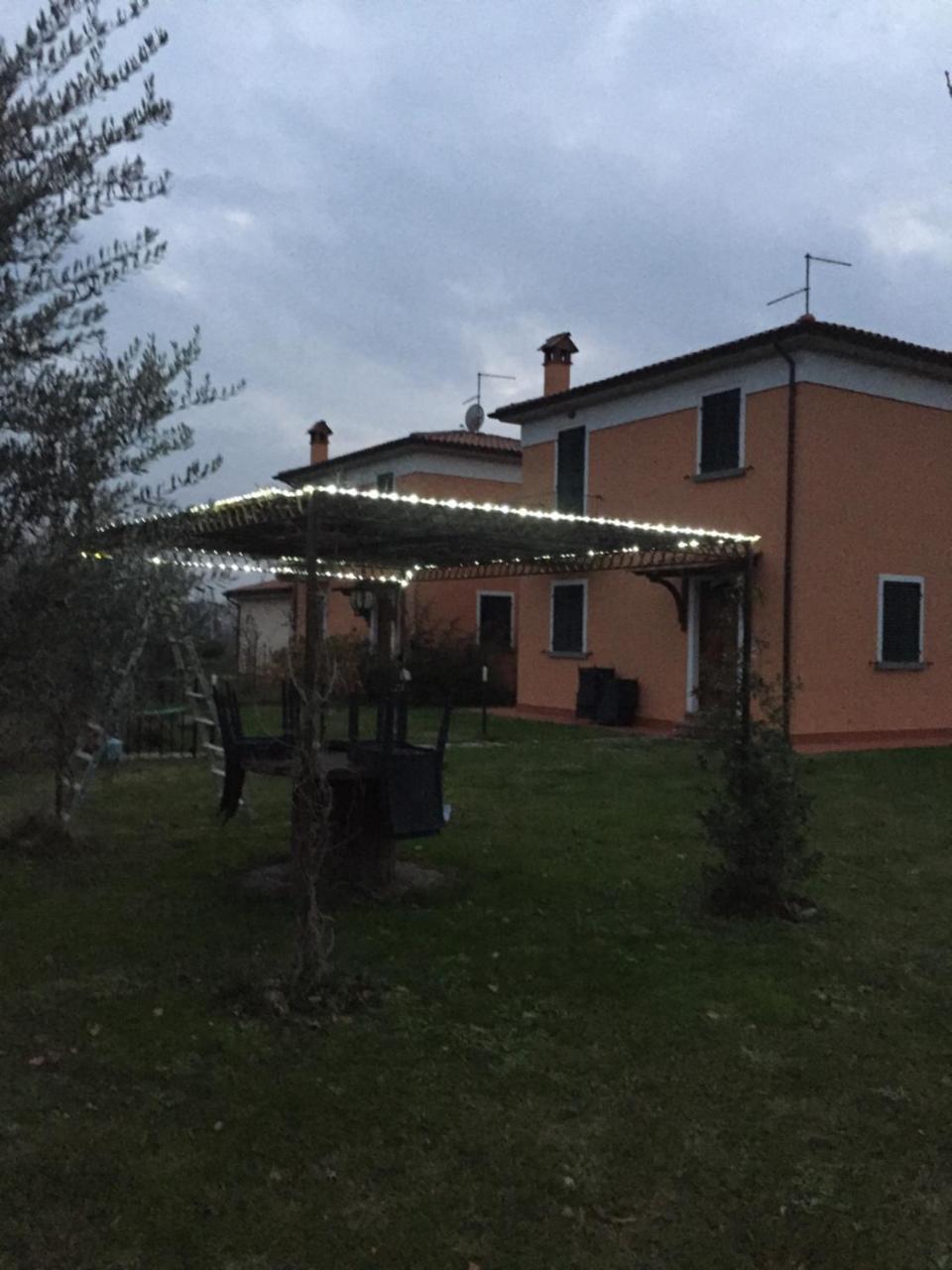 La Casa Di Nonna Armida Villa Castiglion Fiorentino Bagian luar foto